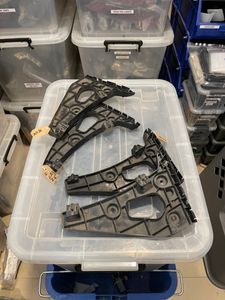 Genuine Audi A1 2018 rear bumper brackets for Sale Genuine Audi A1 2018 rear bumper brackets for Sale