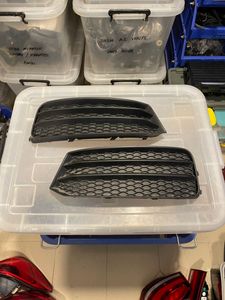 Genuine Audi A1 8X 2018 SE Front Bumper Grille for Sale