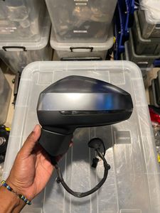 Genuine Audi A3 Sportback 2019 passenger side mirror for Sale Genuine Audi A3 Sportback 2019 passenger side mirror for Sale