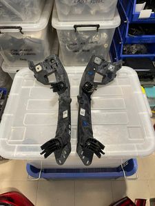 Genuine Audi Q2 2018 headlight bracket - Driver & Passenger for Sale