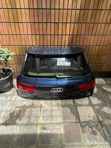 Genuine Audi Q7 S LINE 2018 Rear Tailgate Dicky With LED lights for Sale