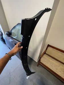 Genuine BMW X5 2017 front windscreen lower beading panel for Sale