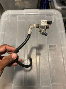 Genuine Bmw X5 4.0e Hybrid 2017 F15 Negative Battery Wire Fuse for Sale