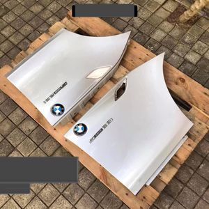 Genuine BMW Z4 M Sport 2013 driver & passenger fender for Sale