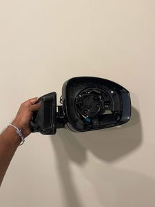 Genuine Brand New Discovery 4 2015 driver side mirror arm for Sale