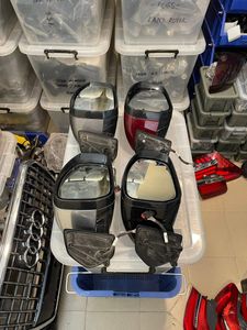 Genuine Discovery 4 2015 Facelift Complete Side Mirrors - Driver for Sale