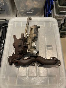 Genuine Land Rover Discovery 4 2013 3.0lt Diesel Main Turbocharger for Sale