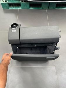 Genuine Land Rover Discovery 4 2015 Black Dash Glove Box for Sale