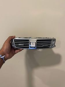Genuine Mercedes Benz E 2015 facelift AC dash vent for Sale