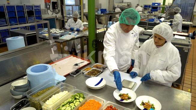 08d8c7aa-3146-40f3-bdd7-0e45791d3190