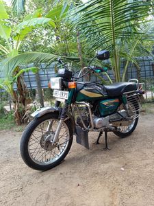 Hero CD 100 2003 for Sale