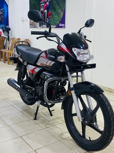 Hero HF Deluxe 2025 for Sale Hero HF Deluxe 2025 for Sale