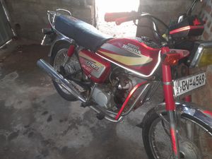 Hero HF Deluxe 2008 for Sale