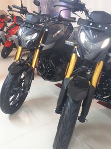Hero Hunk 160R 160 Cc 2026 for Sale