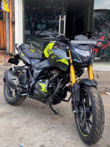 Hero Hunk 160R 2025 for Sale