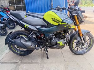 Hero Hunk 160R 2026 for Sale