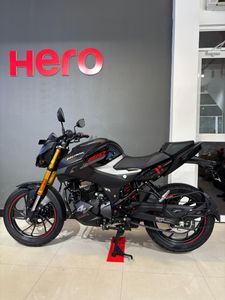 Hero Hunk 160R 4V 2025 for Sale