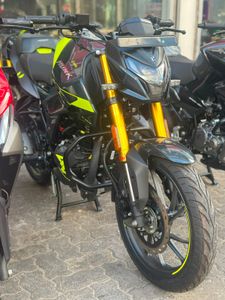 Hero Hunk 160R Brand New 2026 for Sale