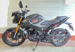 Hero Hunk 160R 2025 for Sale