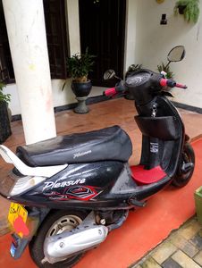Hero Pleasure 2012 for Sale