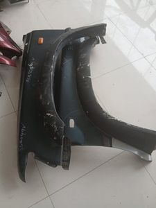 Hilux 106/107 Fender Set for Sale