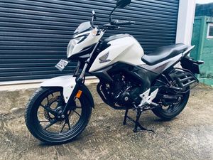 Honda CB Hornet 2016 for Sale