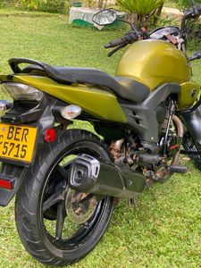 Honda CB Trigger 2015 for Sale