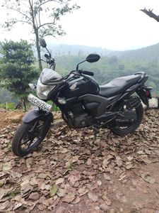 Honda CB Trigger 2015 for Sale
