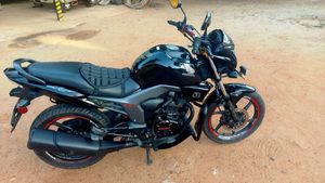 Honda CB Trigger 2015 for Sale