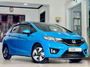 Honda Fit GP5 L Hybrid 2014 for Sale