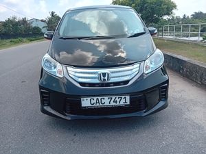 Honda Freed 2013 for Sale