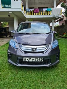 Honda Freed 2013 for Sale