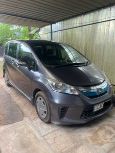 Honda Freed 7 Seater 2013 for Sale