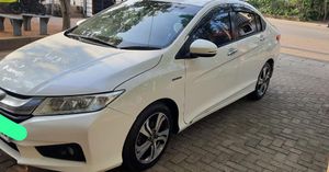 Honda Grace 2015 for Sale
