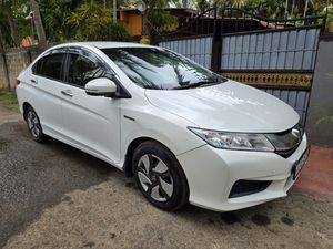 Honda Grace 2015 for Sale