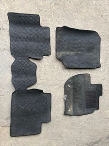 Honda Grace Carpet Set for Sale