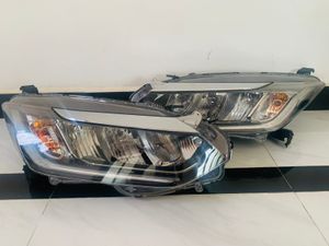 Honda Grace - Headlights for Sale Honda Grace - Headlights for Sale