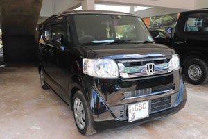 Honda N-Box 2015 for Sale