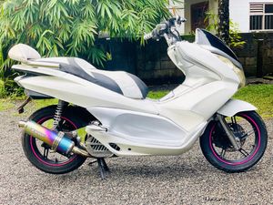 Honda PCX 125 White 2016 for Sale