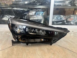Honda RV5 Vezel Head Light (J3) for Sale