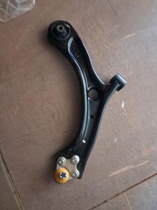 Honda Vezal Lower Arm L/ R for Sale