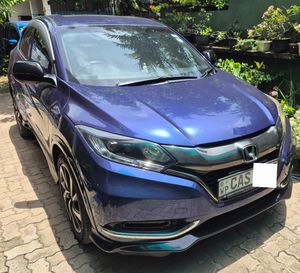 Honda Vezel 2016 for Sale