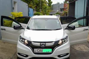 Honda Vezel 2017 for Sale