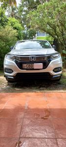 Honda Vezel 2018 for Sale