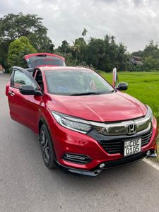 Honda Vezel 2018 RS for Sale