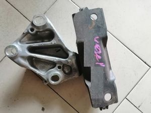 Honda Vezel Engine Mount - Reconditioned for Sale