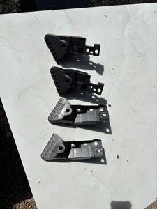 Honda Vezel Headlight Retainer for Sale