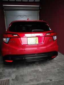 Honda Vezel RS 2016 for Sale
