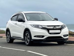 Honda Vezel RS Sensing 2017 for Sale