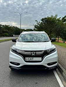 Honda Vezel RS Sensing 2017 for Sale